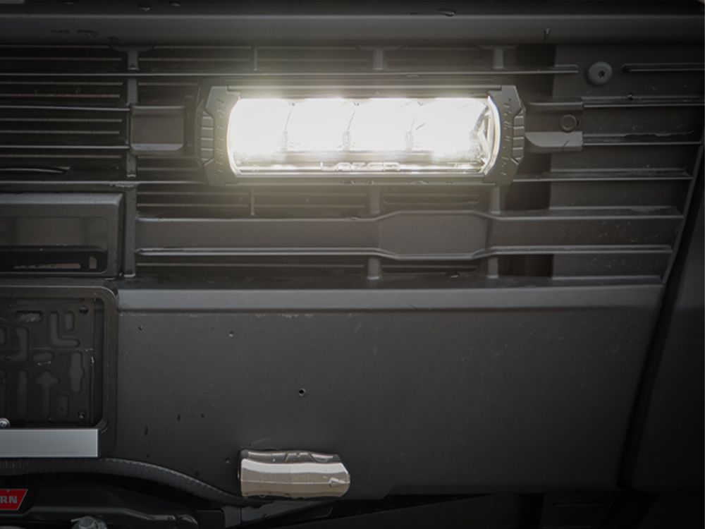 gk-proace-01k_grille_kit_marketing_image_02_web-cropped_2